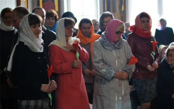 День святых жен-мироносиц в храме Рождества Христова 