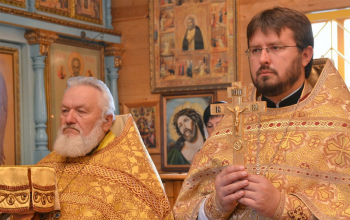 Преосвященнейший Вениамин в храме Рождества Пресвятой Богородицы в д. Житьково