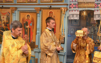Преосвященнейший Вениамин в храме Рождества Пресвятой Богородицы в д. Житьково