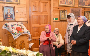 Преосвященнейший Вениамин в храме Рождества Пресвятой Богородицы в д. Житьково