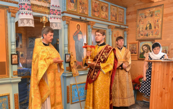 Преосвященнейший Вениамин в храме Рождества Пресвятой Богородицы в д. Житьково