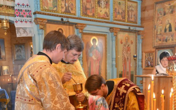 Преосвященнейший Вениамин в храме Рождества Пресвятой Богородицы в д. Житьково