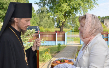 Преосвященнейший Вениамин в храме Рождества Пресвятой Богородицы в д. Житьково