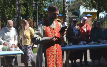 Медовый Спас в храме Рождества Христова
