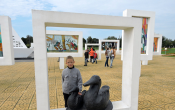 Поездка учащихся воскресной школы храма Рождества Христова в Красный берег