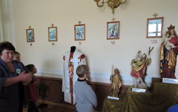 Поездка учащихся воскресной школы храма Рождества Христова в Красный берег