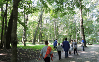 Поездка учащихся воскресной школы храма Рождества Христова в Красный берег