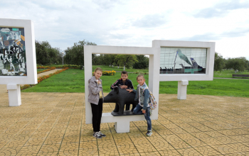 Поездка учащихся воскресной школы храма Рождества Христова в Красный берег