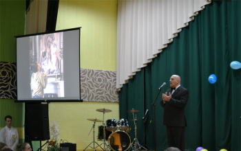 Протоиерей Александр Вербило принял участие в праздничном концерте в медицинском колледже