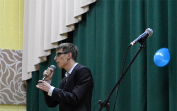 Протоиерей Александр Вербило принял участие в праздничном концерте в медицинском колледже