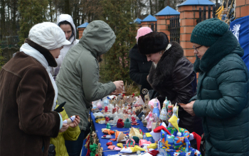 Рождество 2017/2018: Рождественская елка в храме Рождества Христова