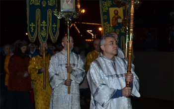 Рождество 2017/2018: Праздничная Литургия в храме Рождества Христова
