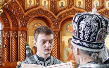 Епископ Борисовский и Марьиногорский Вениамин совершил Литургию Преждеосвященных Даров в храме Рождества Христова