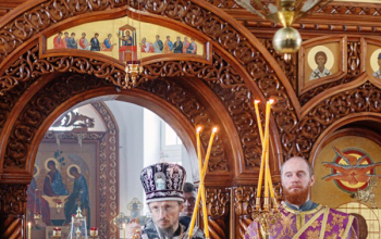 Епископ Борисовский и Марьиногорский Вениамин совершил Литургию Преждеосвященных Даров в храме Рождества Христова