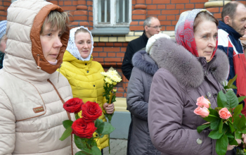 Икона блаженной Матроны Московской и ковчег с частицей мощей святой прибыли в Воскресенский собор г.Борисова
