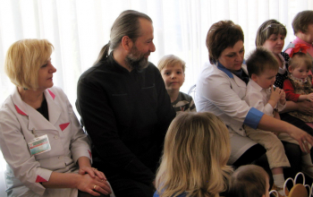 Пасха 2018: Посещение борисовского дома ребенка