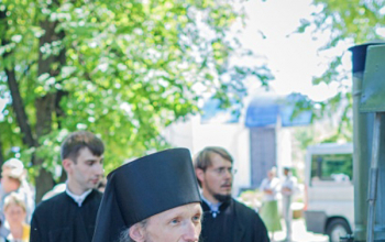 Престольный праздник отметил приход храма Святой Живоначальной Троицы