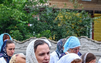 Крестный ход, посвященный памяти святого равноапостольного князя Владимира и празднованию 1030-летия Крещения Руси