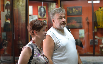 Борисов посетил праправнук основателя Юльевской церкви-школы А.И. Веригина