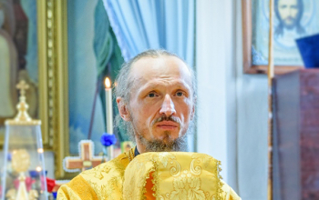 Божественная литургия в храме святого Архангела Михаила аг. Лошница