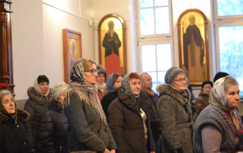 В храм Рождества Христова г. Борисова доставлен благодатный огонь