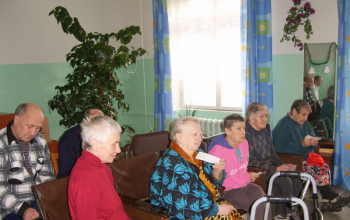 Рождество Христово 2018/2019:Поздравление с Рождеством одиноких пожилых людей и инвалидов в больницах сестринского ухода и интернате