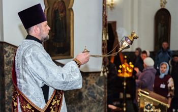 В годовщину со дня кончины протоиерея Иоанна Мисеюка епископ Борисовский и Марьиногорский Вениамин совершил Божественную литургию и панихиду