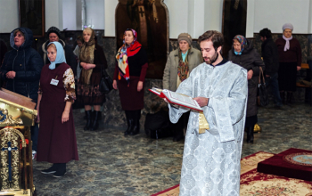 В годовщину со дня кончины протоиерея Иоанна Мисеюка епископ Борисовский и Марьиногорский Вениамин совершил Божественную литургию и панихиду