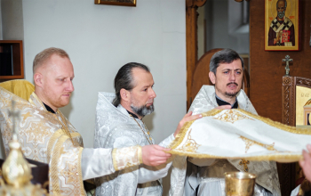 В годовщину со дня кончины протоиерея Иоанна Мисеюка епископ Борисовский и Марьиногорский Вениамин совершил Божественную литургию и панихиду